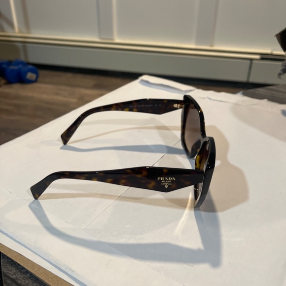 56mm Gradient Polarized Rectangular Sunglasses main image 5